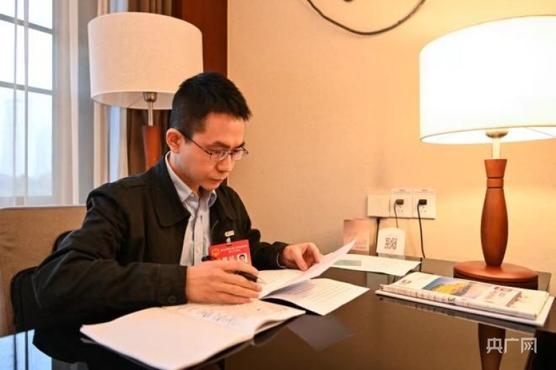 世界无烟日:戒烟门诊的尴尬开云体育 开云官网与无奈(图4) 世界无烟日:戒烟门诊的尴尬开云体育 开云官网与无奈(图4)