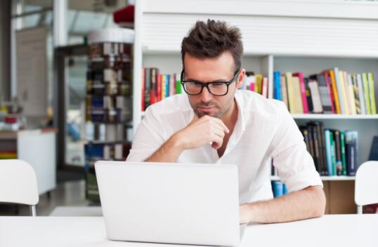 学互联网开云APP 开云官网入口应学什么专业(图2)