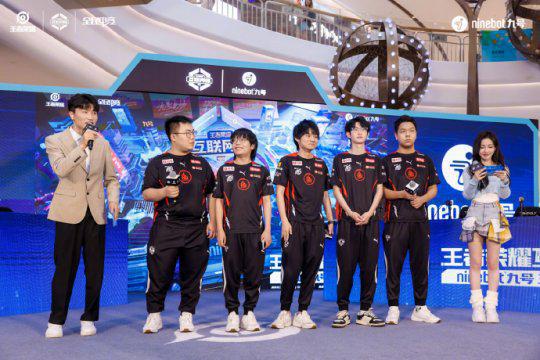 开云体育 Kaiyun.com 官网入口这么能打吗？网易干“农活”100%胜率拿下王者荣耀互联网杯冠军(图4)