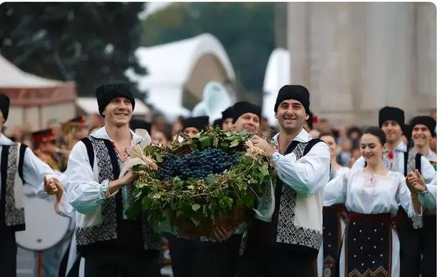 欧洲最穷的国家摩尔多瓦月薪仅开云体育 Kaiyun.com 