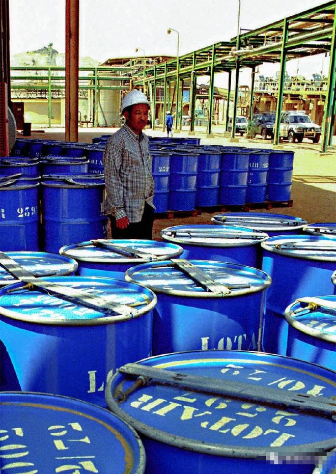 Kaiyun 开云被“遗忘”的国家！首都穷的像农村一样喝不起水却能顿顿吃肉？(图4)