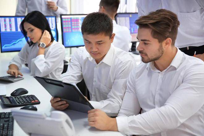 互联网信息审核员是干嘛的?如何拿证?前景怎么样?Kaiyun 开云体育(图2) 互联网信息审核员是干嘛的?如何拿证?前景怎么样?Kaiyun 开云体育(图2)