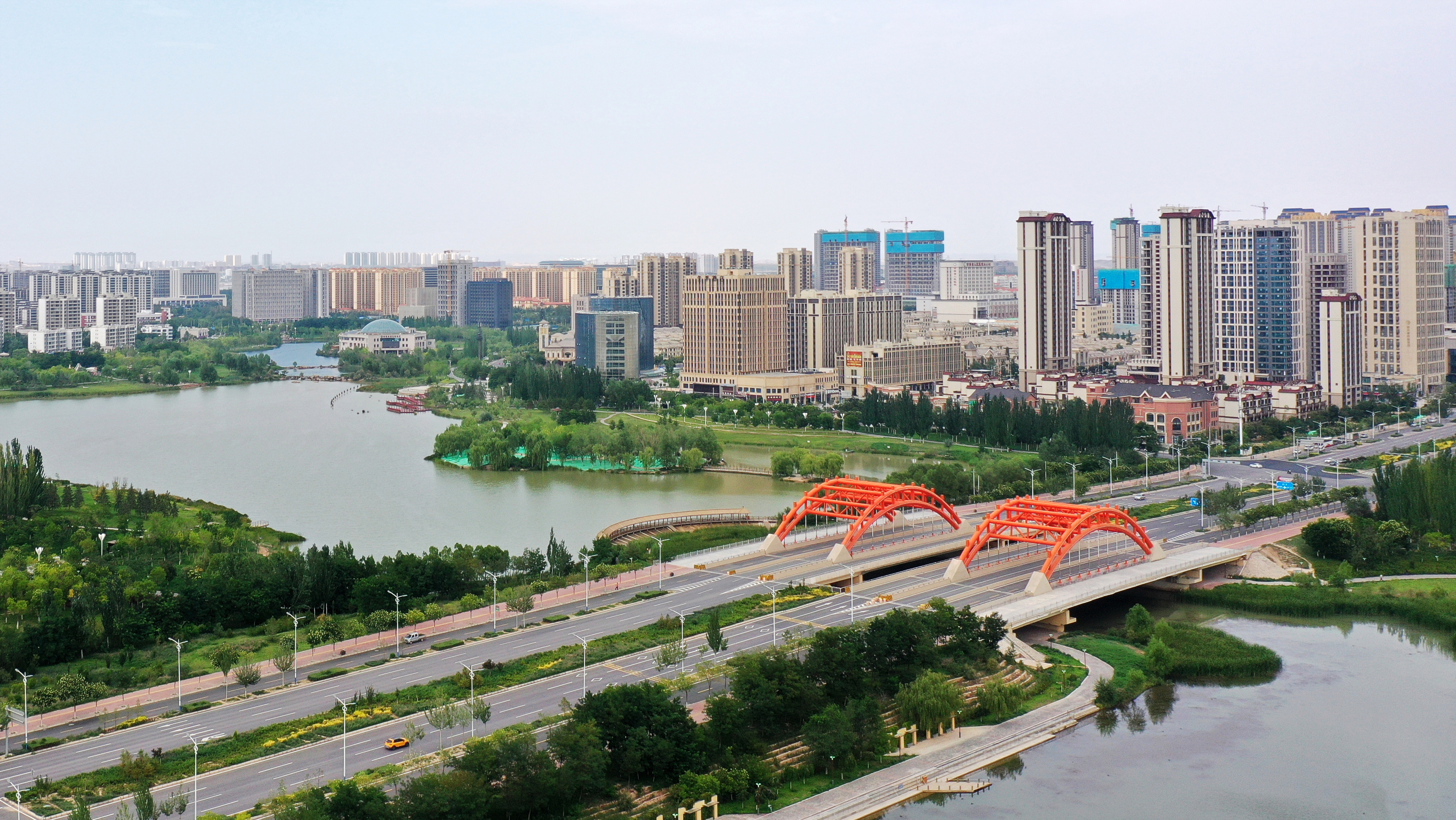 锚定现代化 改革再深化丨荒滩起新城——在西北首个国家级新区见证“改革之力”开云APP 开云官网入口(图2) 锚定现代化 改革再深化丨荒滩起新城——在西北首个国家级新区见证“改革之力”开云APP 开云官网入口(图2)